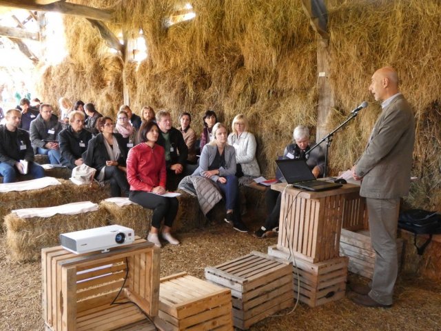 Konferenca "Spodbujanje lokalnih in regionalnih ekonomij