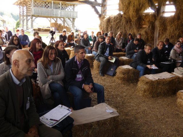 Konferenca "Spodbujanje lokalnih in regionalnih ekonomij