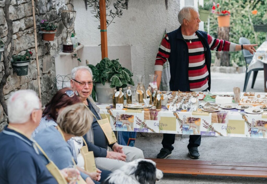 14. Praznik olja in bledeža (25. in 26. april)
